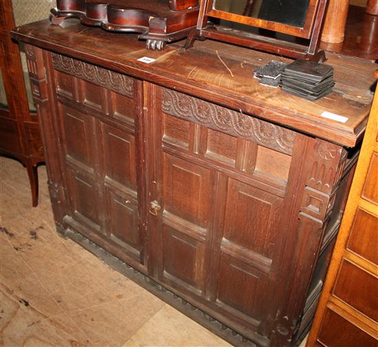 Panelled oak 2 door cabinet(-)